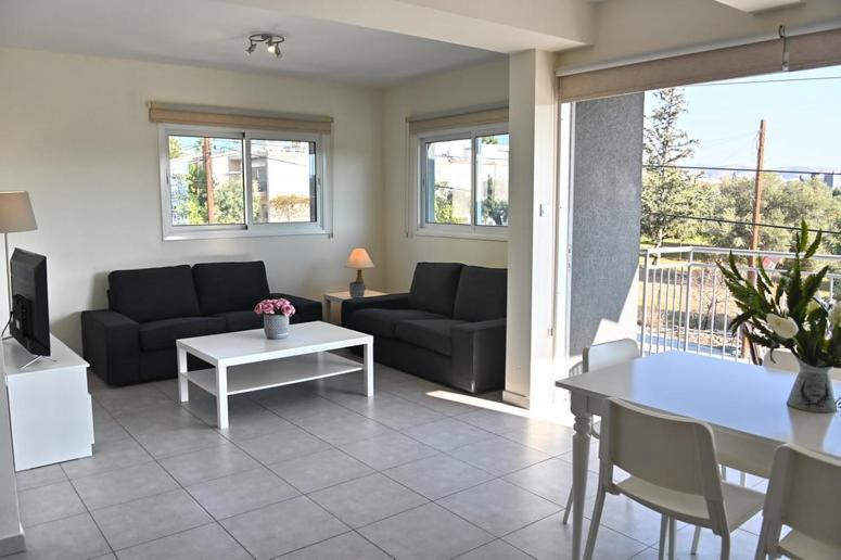 Edessis Beach House Limassol Ngoại thất bức ảnh